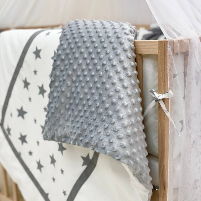 Set lenjerie patut bebe 7 piese White Stars (3)